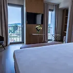 Hotel Columbus Urban 5*