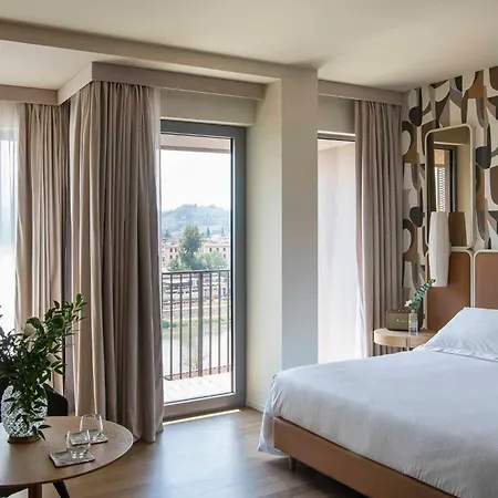 فندق Columbus Urban 5*