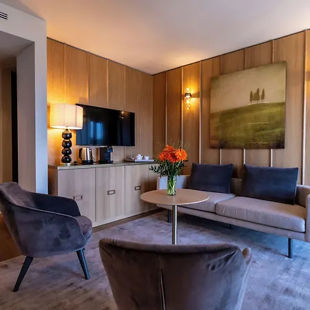 Columbus Urban 5* Florence