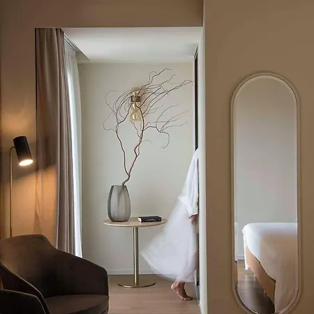 Columbus Urban Hotel 5*